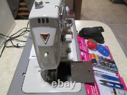 Morse 4300 Automatic Zig Zag, Twin Needle, Heavy Duty Sewing Machine (See Video)